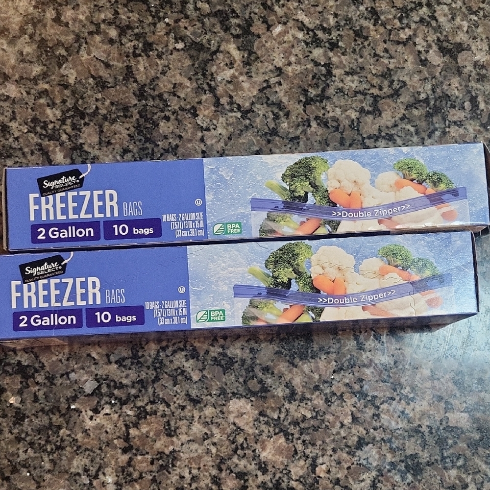 Lot of 2 Signature Select Freezer Bags 2 Gallon each box 10 count BPA free